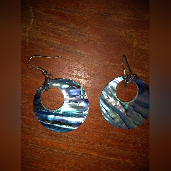 Stunning Vintage Necklace with Blue Abalone Colour Pendant & Matching Ea… - Picture 5 of 7